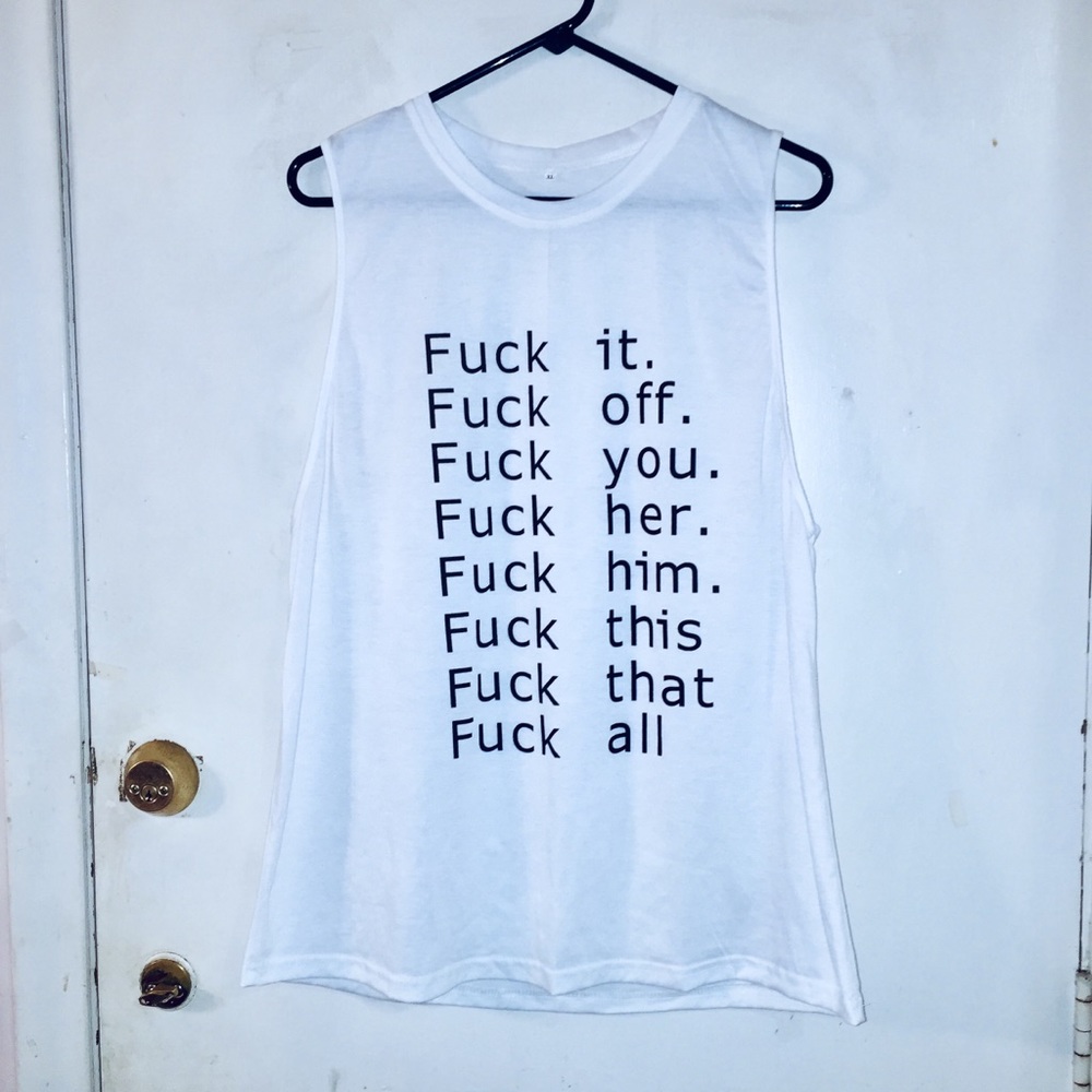 F everything muscle tee